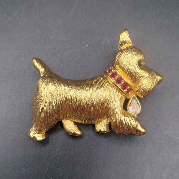 Signed NAPIER Scottish Terrier Dog Brooch with Pink Clear Crystals Gold plated - Picture 1 of 4